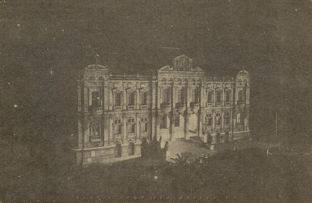 377-la mairie la nuit.jpg